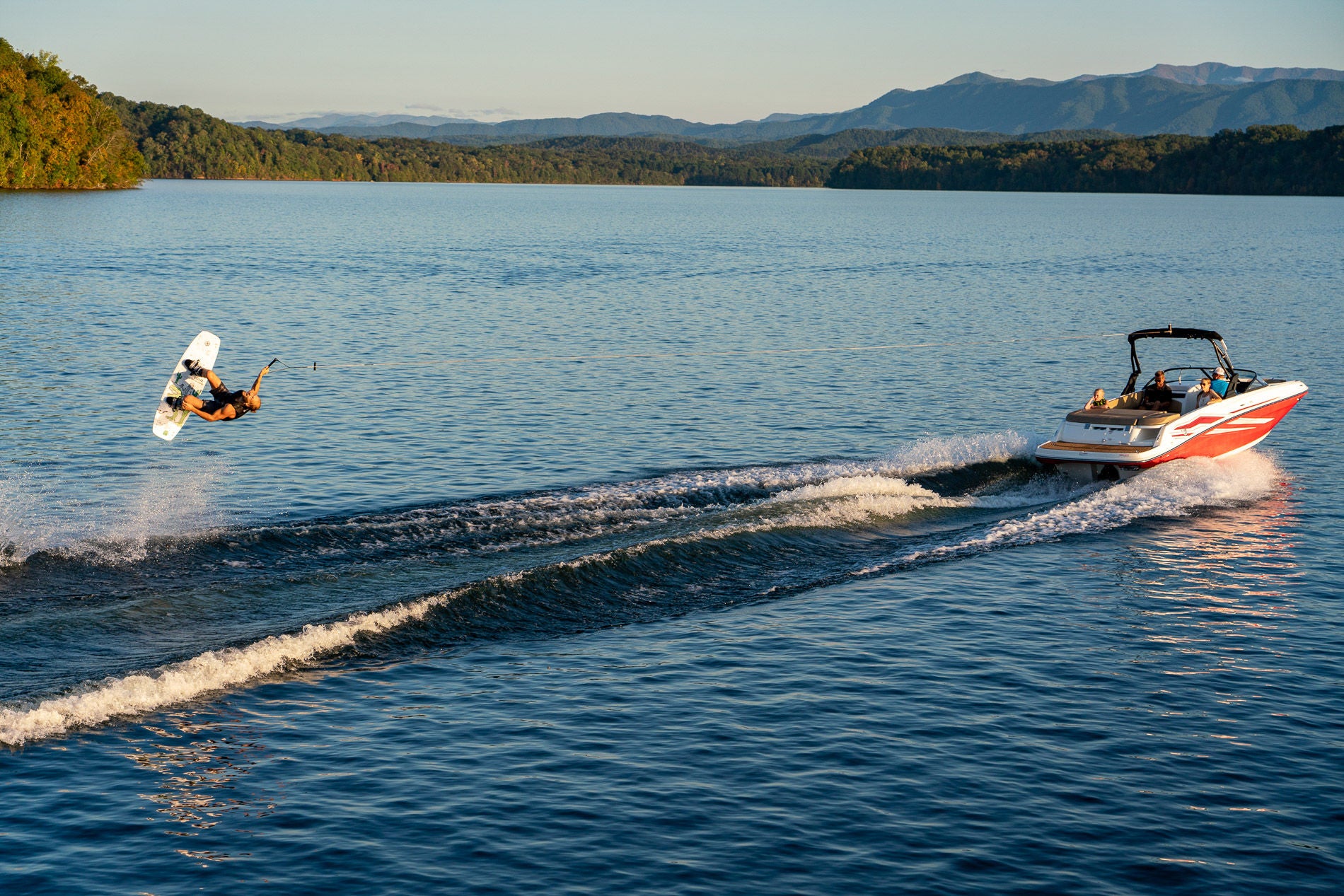 Bayliner VR6 Running