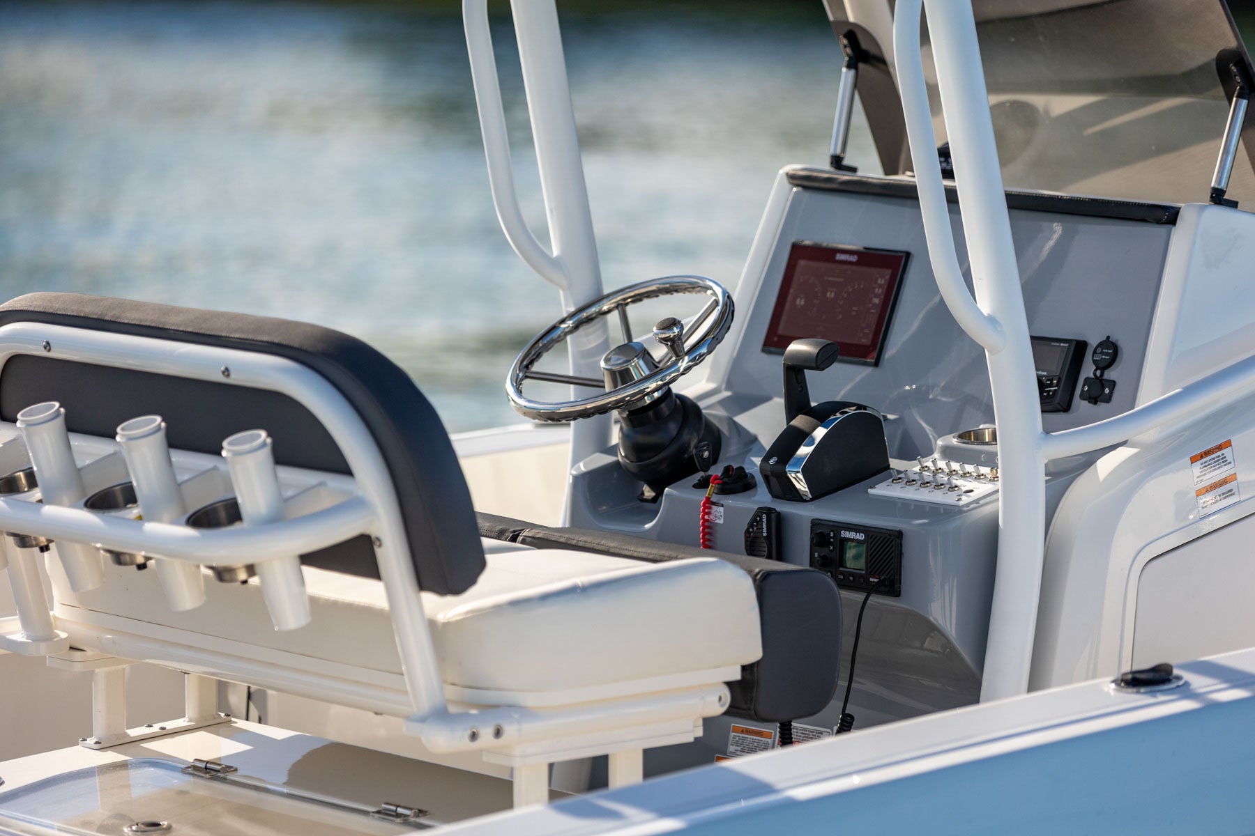 Bayliner Trophy 24 CC Details