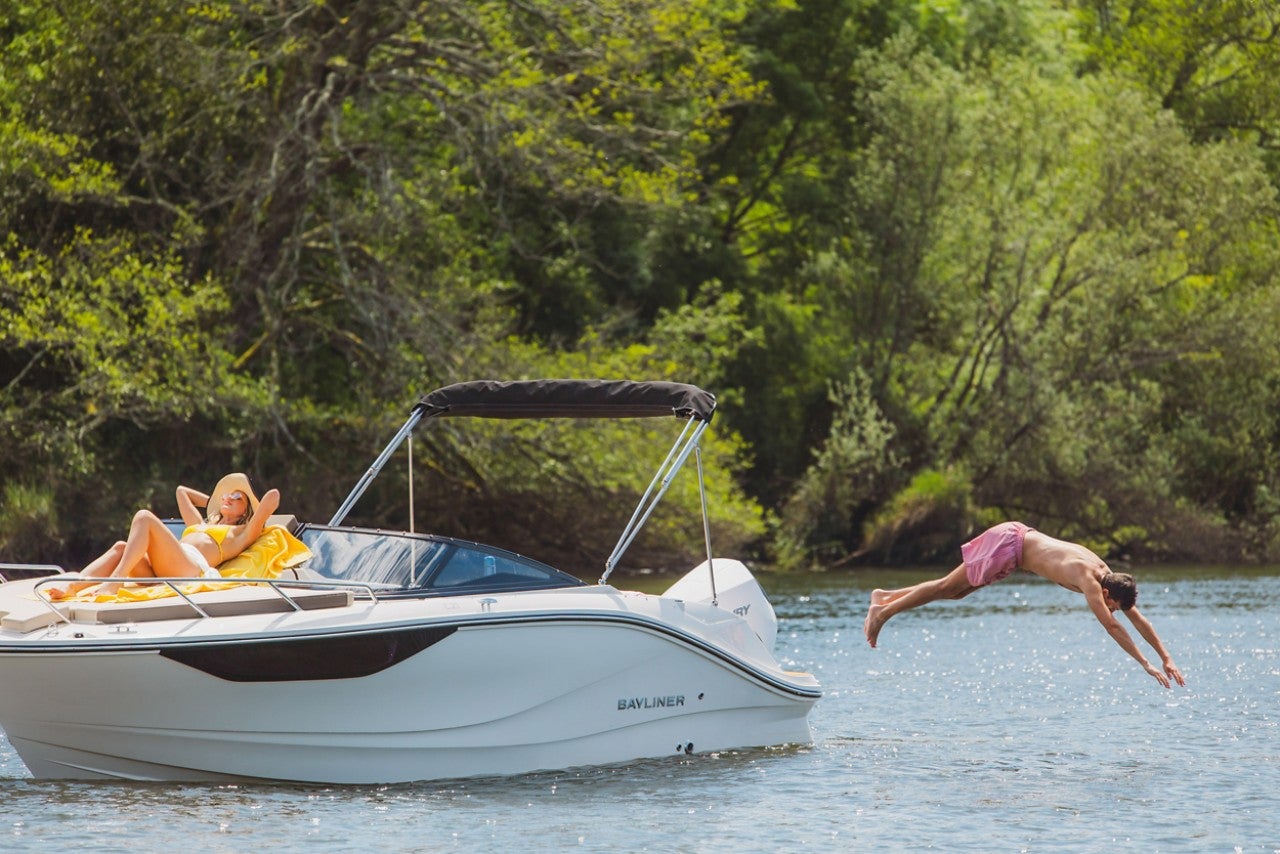 Bayliner C21OE lifestyle