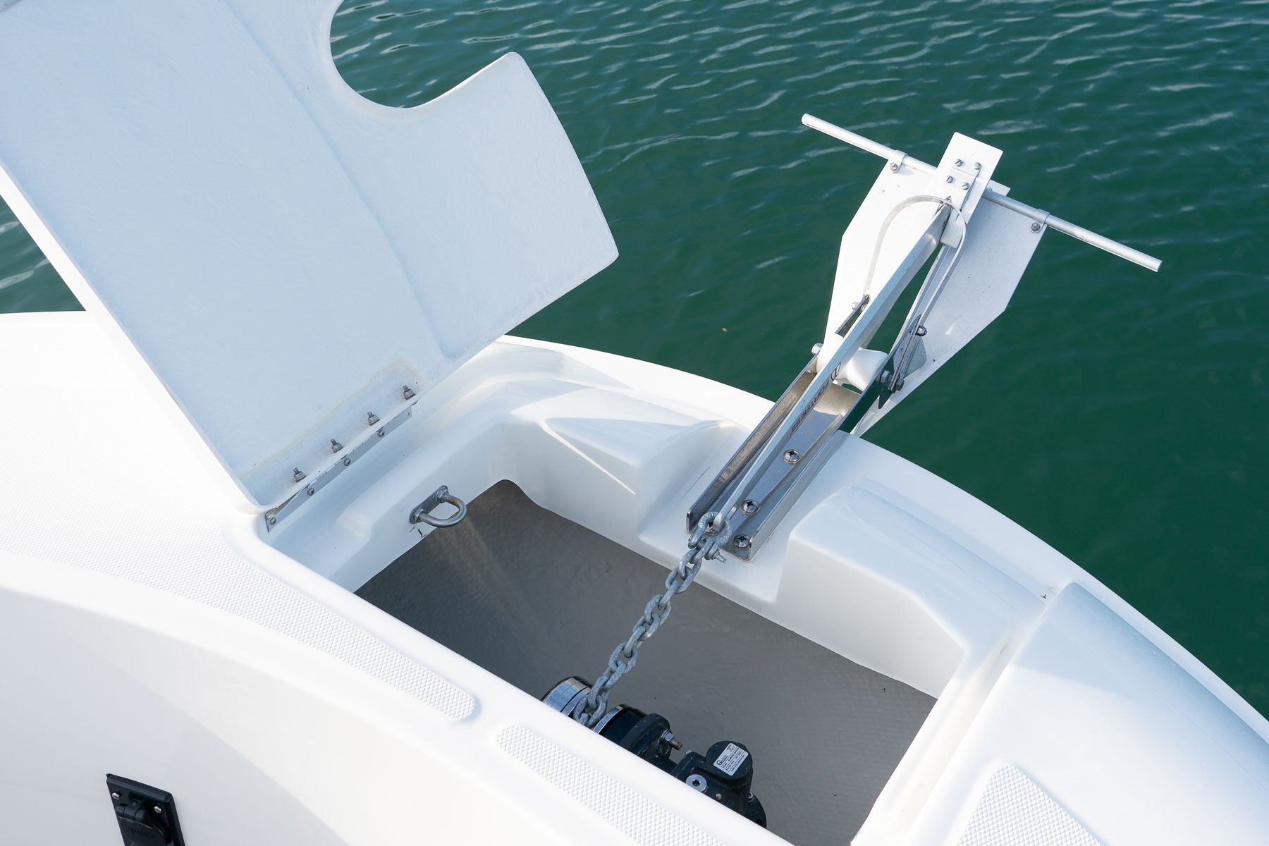 Bayliner Trophy 24 CC Details