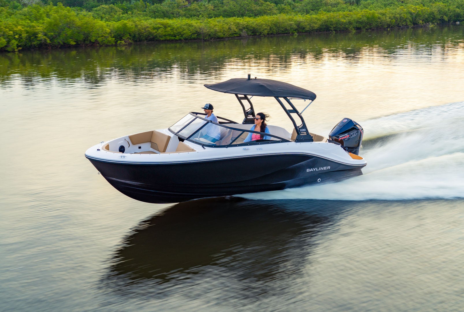 bayliner v20 bowrider us 2025 DSC04852