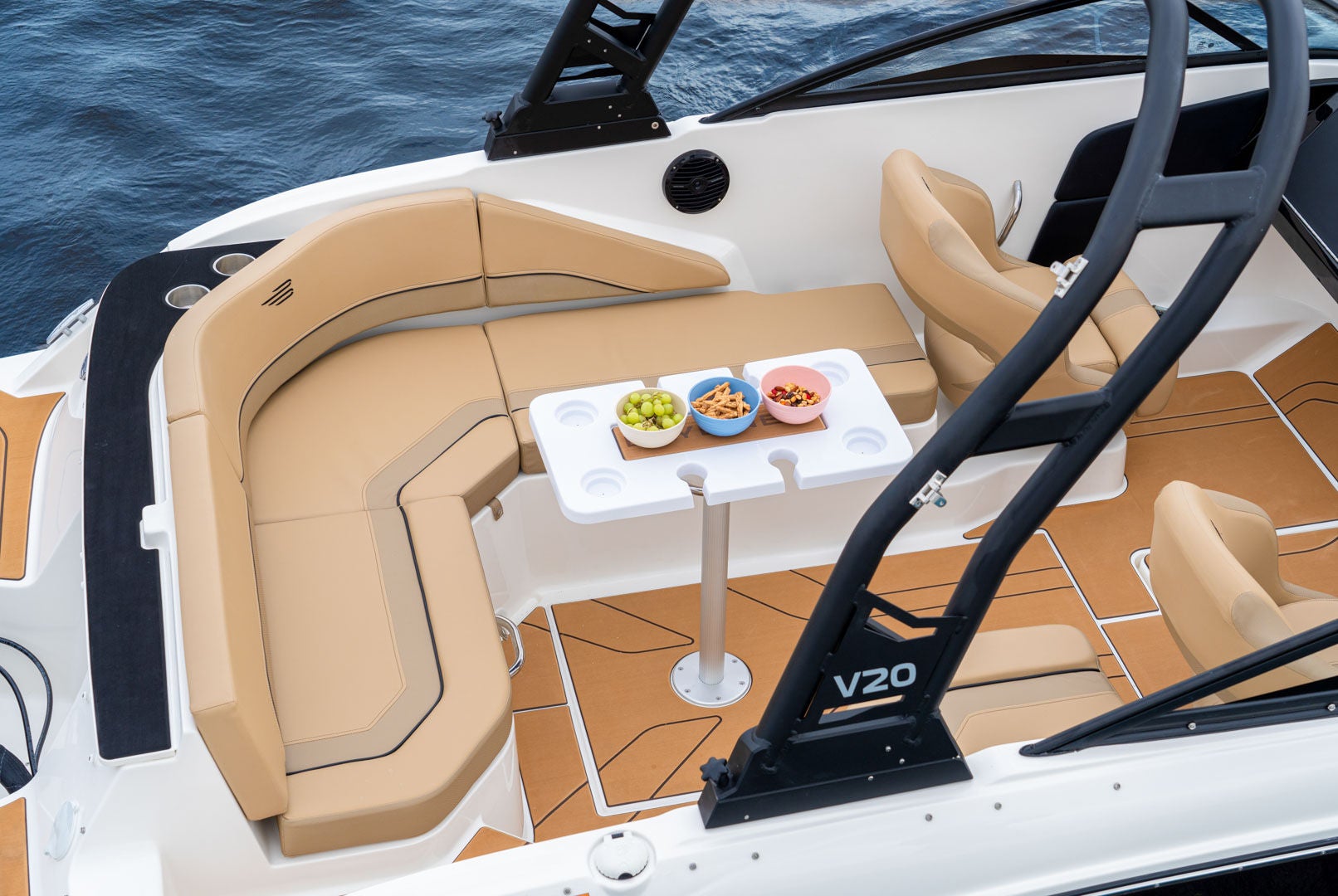 bayliner v20 bowrider us 2025 DSC05400