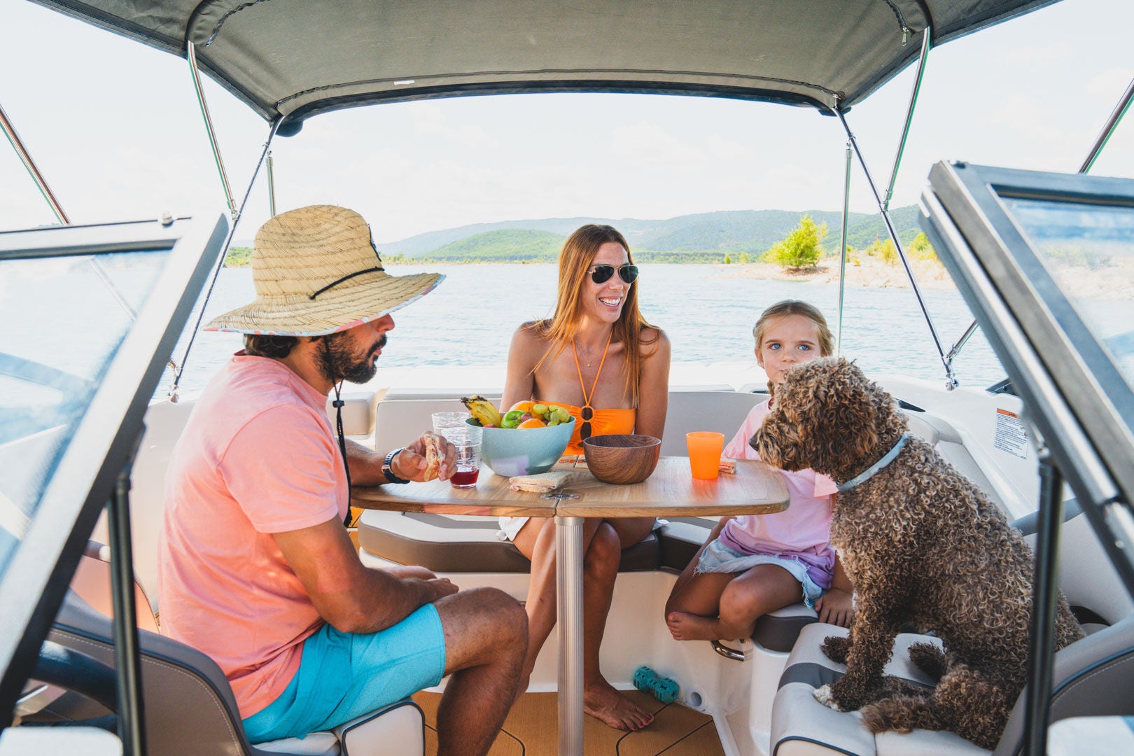 bayliner v20i boat family 06840