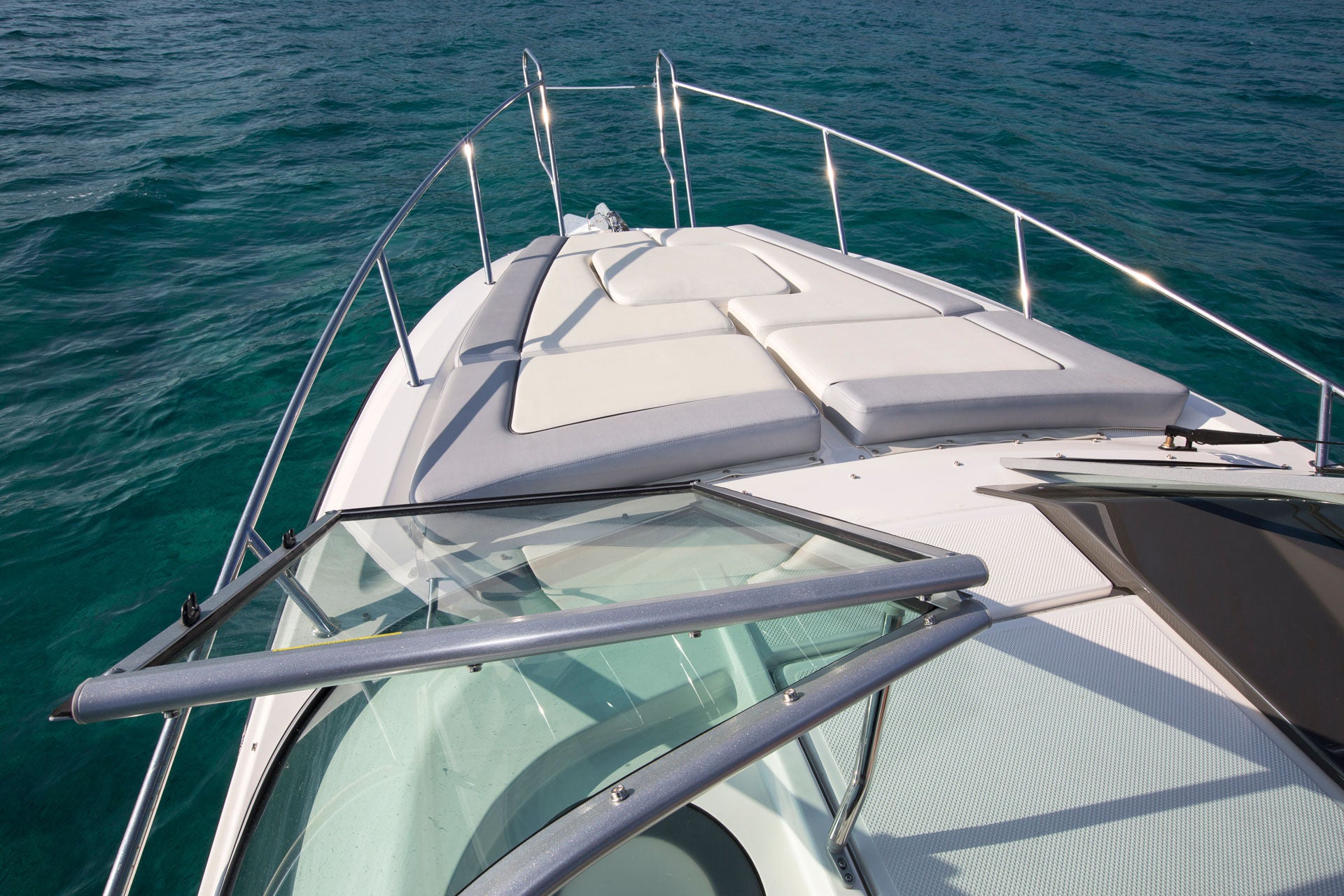 Bayliner Ciera 8 Details