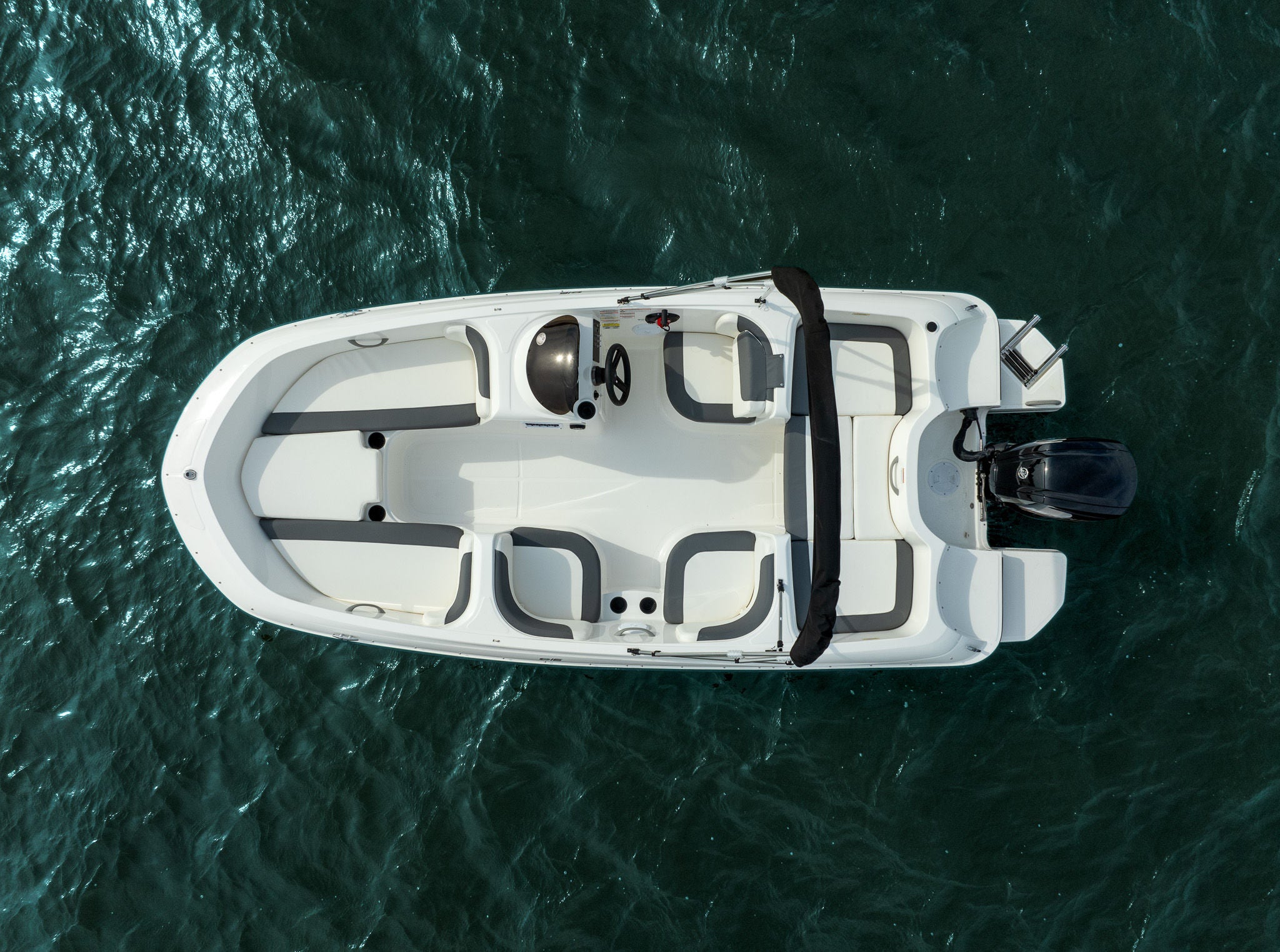 overhead view of the Element E16 deck boat