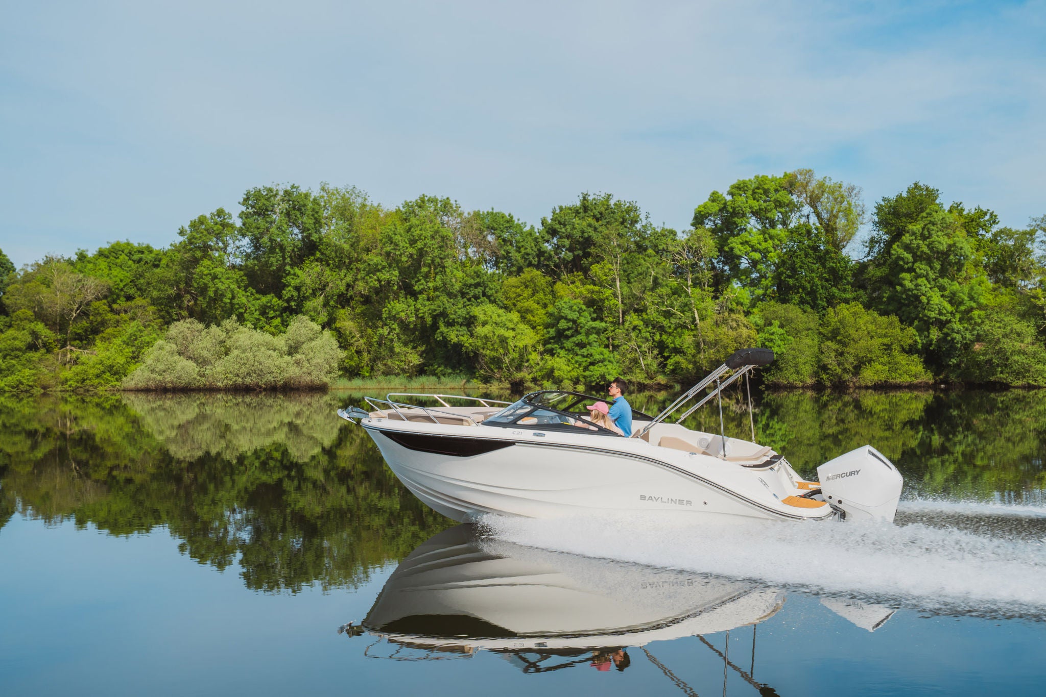 Bayliner C21OE Running