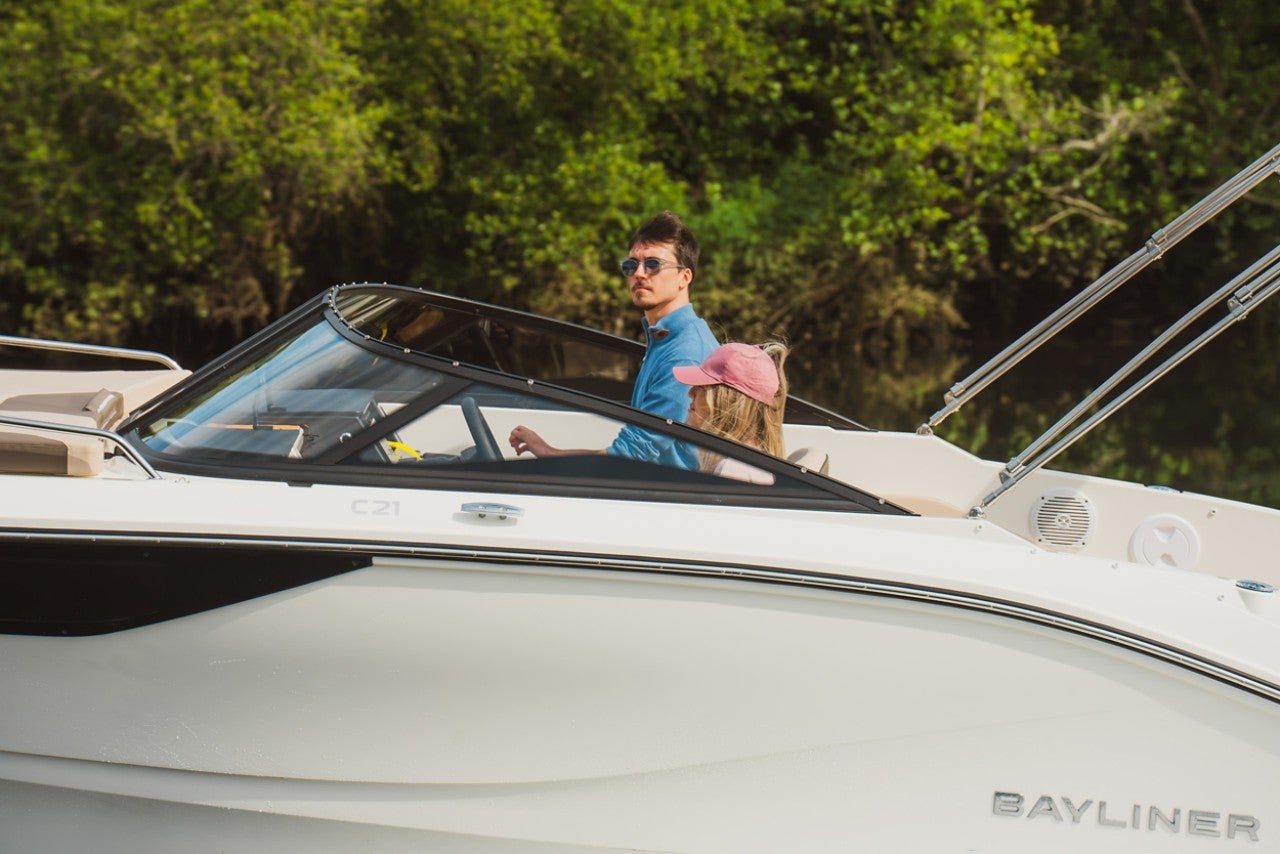 Bayliner C21OE lifestyle