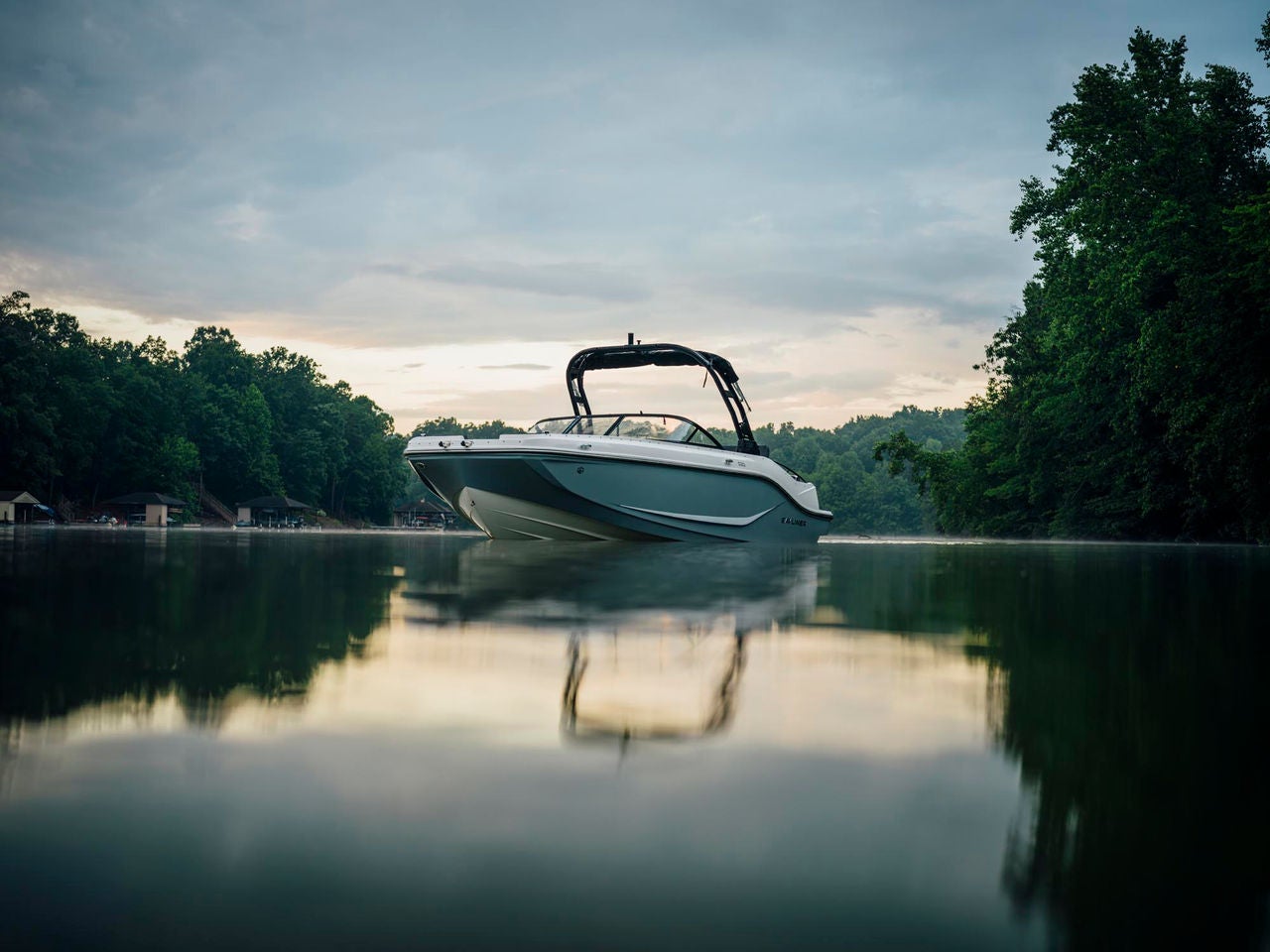 bayliner dseries d20i deck boat hull 2025