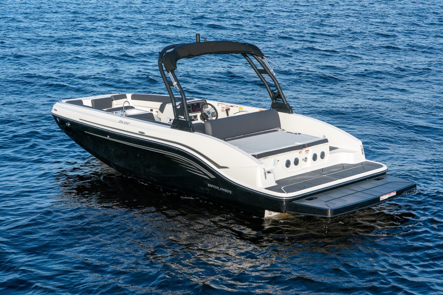 rear view of the DX2050 deck boat